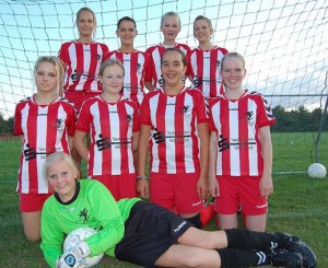 Her er det IK Vest's nye U-15 pige hold